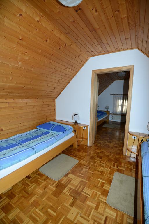 Apartments & Rooms Lipa Бохин Екстериор снимка