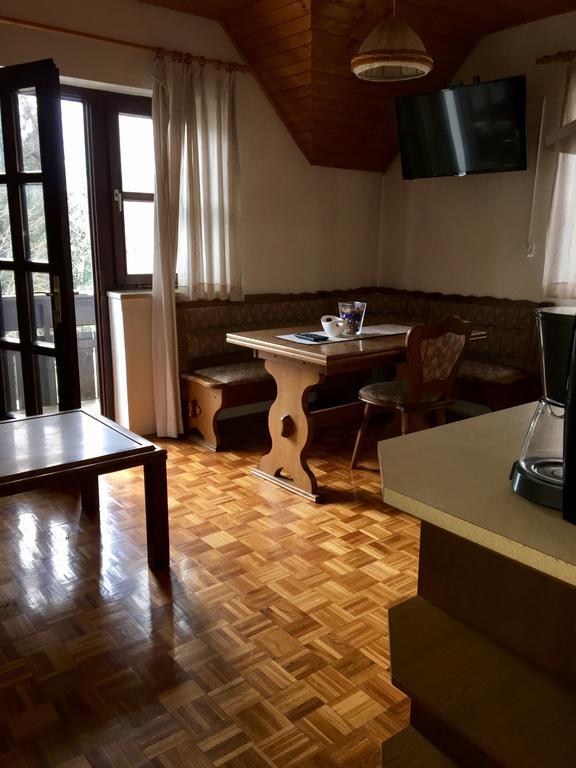 Apartments & Rooms Lipa Бохин Екстериор снимка