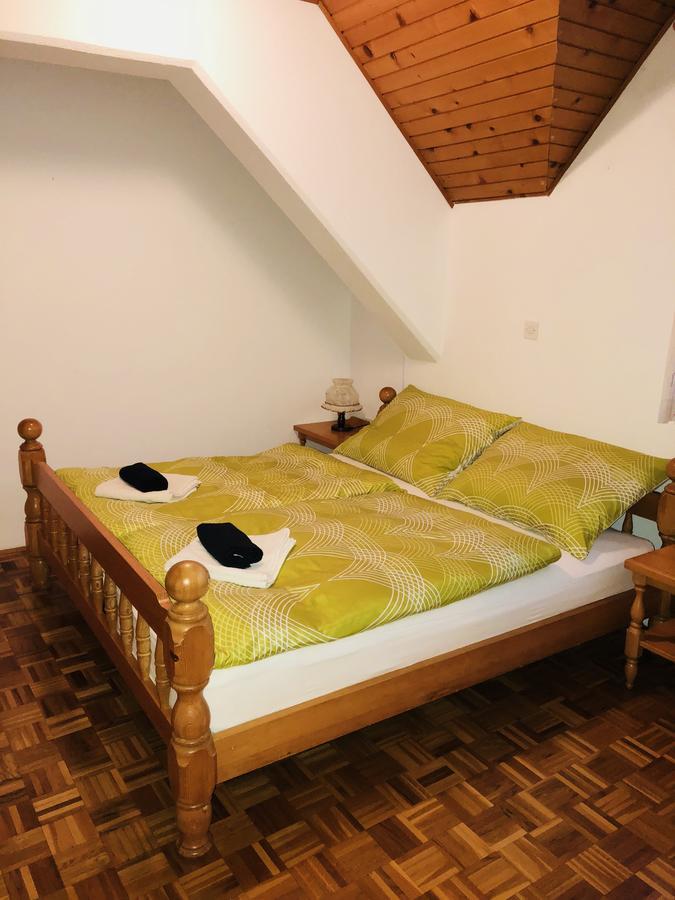 Apartments & Rooms Lipa Бохин Екстериор снимка